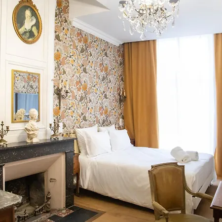 Maison La Louise Bed & Breakfast