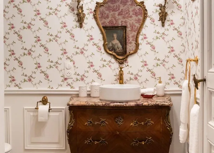 Bed & Breakfast Maison La Louise 3*