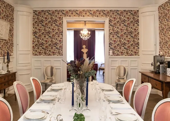 Maison La Louise Bed & Breakfast